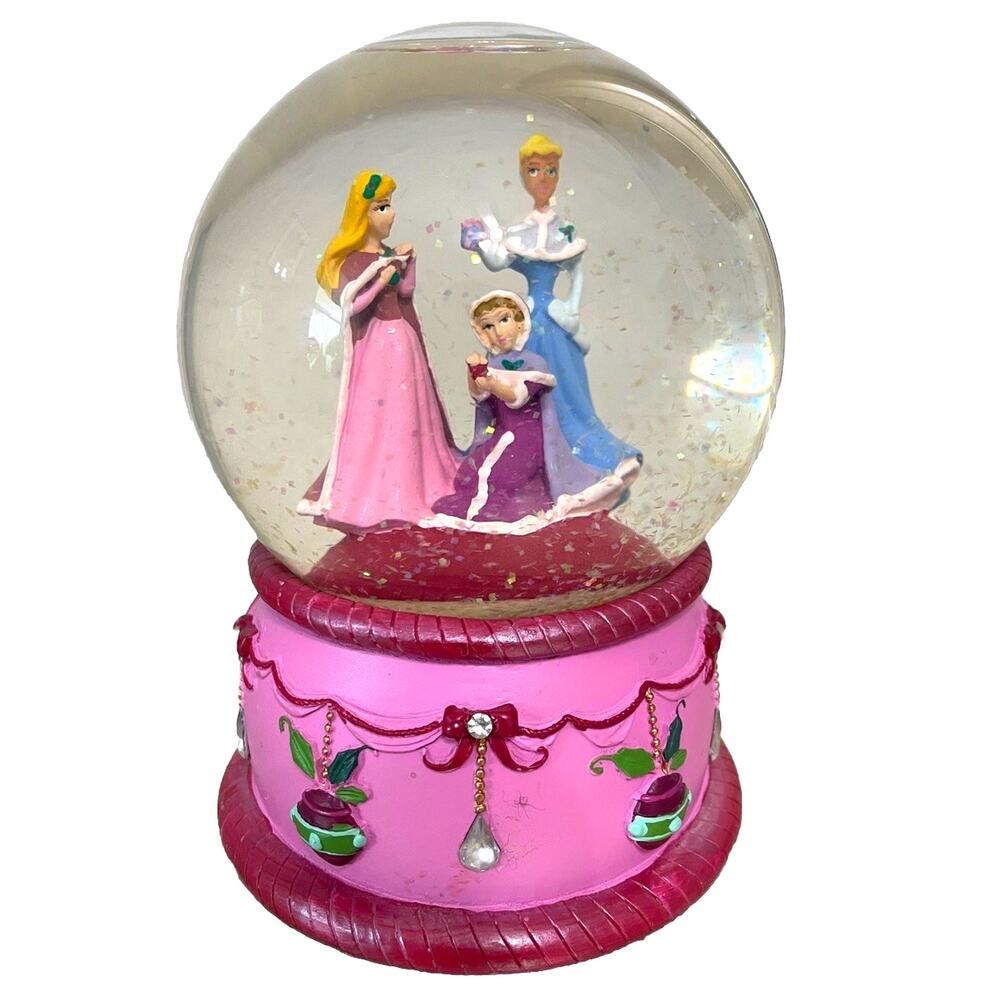 Disney Cinderella Musical Christmas Snow Globe – “We Wish You a Merry Christmas”